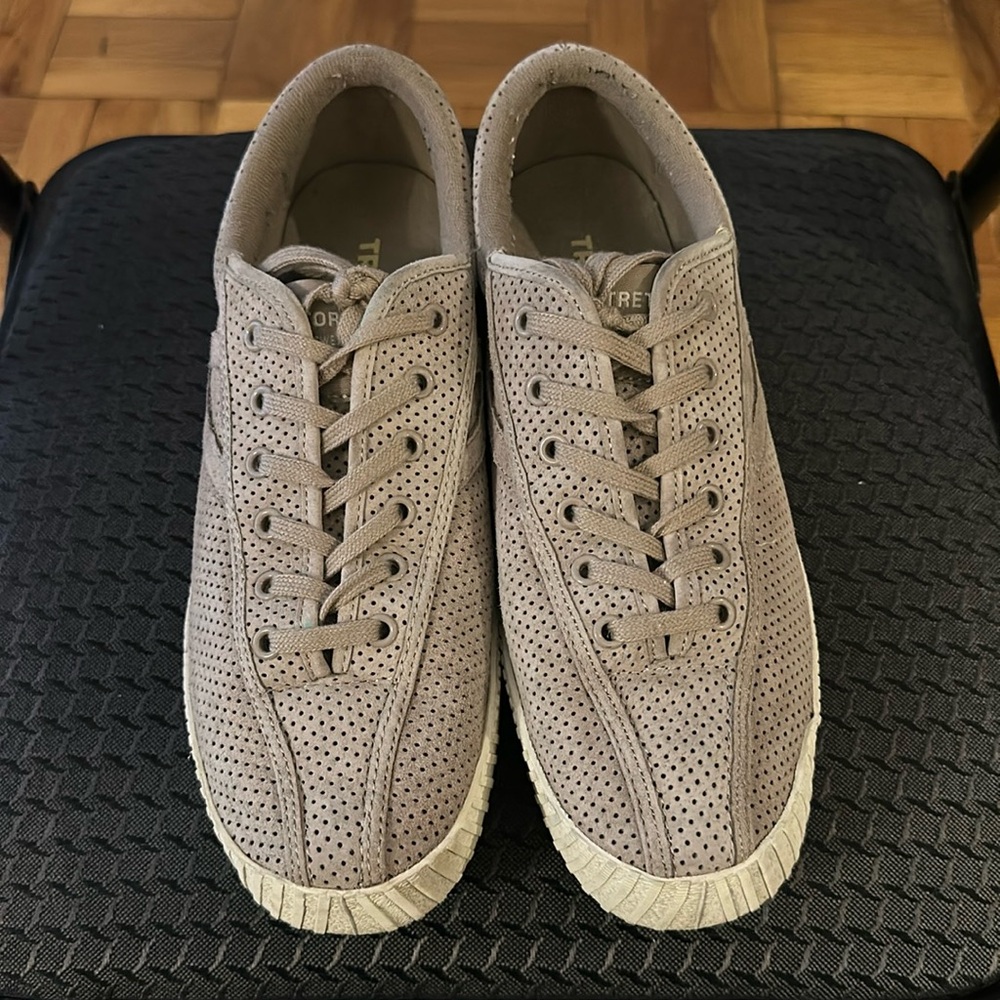Tan Tretorn Perforated Leather Sneakers Sz 8